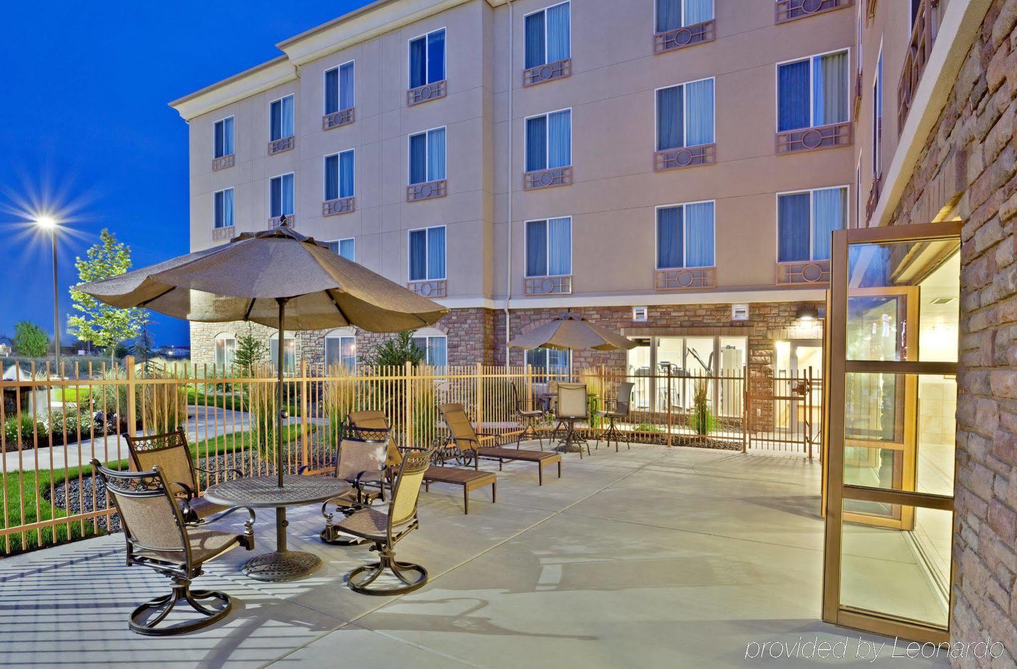 Holiday Inn Express Hotel & Suites Ontario By Ihg Dış mekan fotoğraf